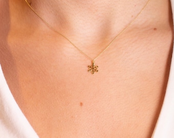 Gold Snowflake Necklace, 9K,14K,18K, Solid Gold, Wintertime Charm, Birthday Gift, Mother&#39;s Day Gift, Thin Chain, Rose Gold, Handmade