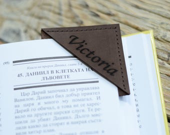 Personalized leather bookmark Leather corner bookmark Handmade leather bookmark Corner bookmark