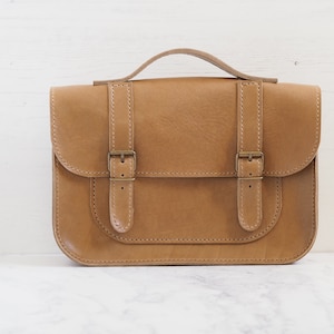 Cartable en cuir marron clair, Sac à bandoulière fait main, Sac messager, Style traditionnel, Sac coloré, Orgill Originals