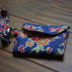 Carpeta Floral azul y naranja
