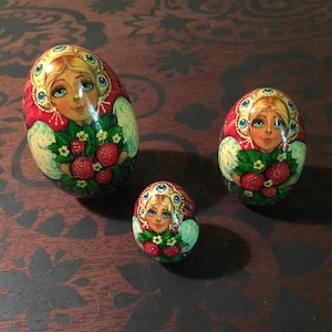 Russian Matryoshka Nested Doll Hand Painted Wood