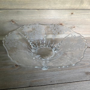 Viking New Martinsville Radiance Meadow Wreath Footed Console Bowl