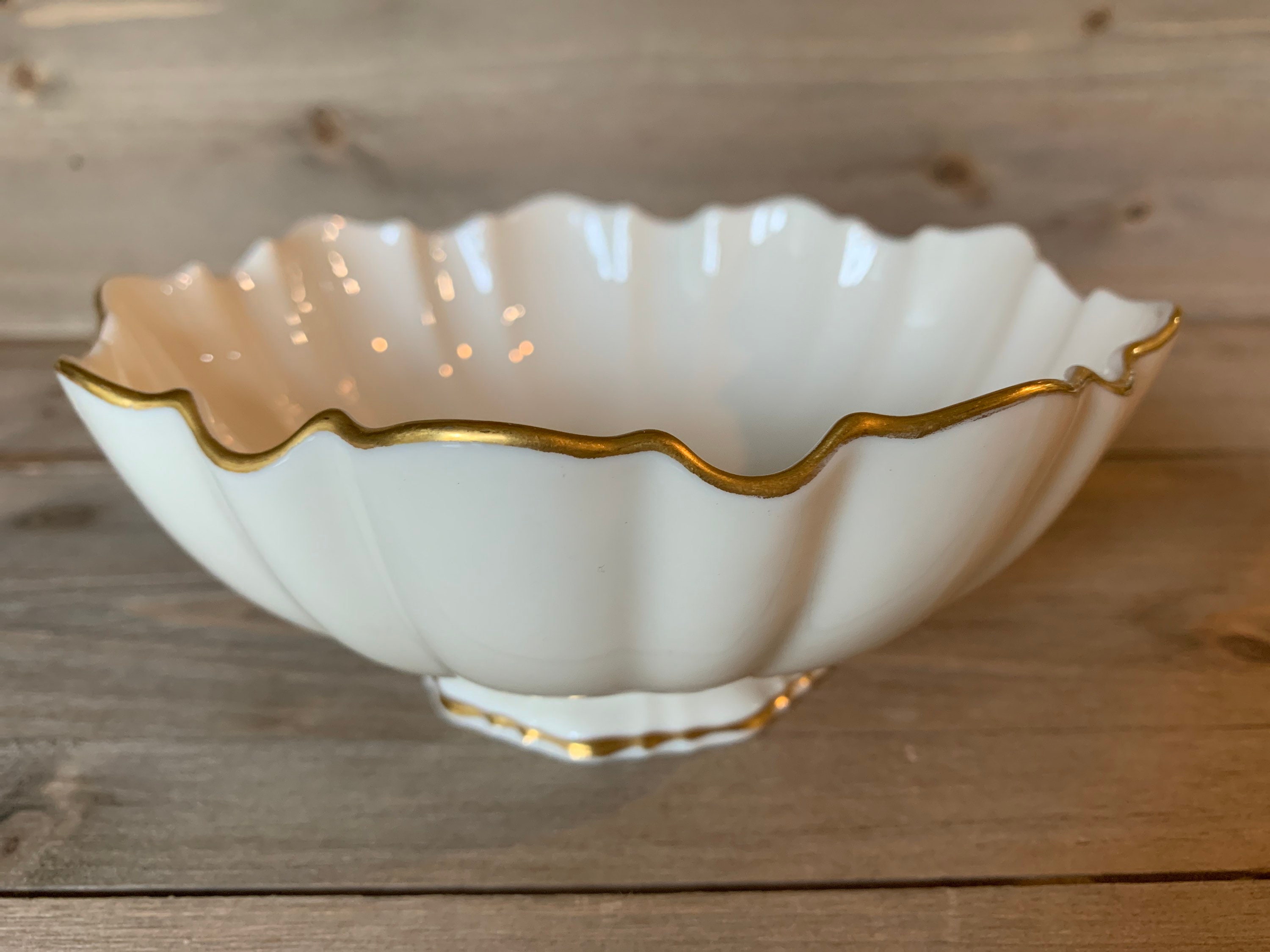 LENOX コンポート皿 24K BEL-CANTO COMPOTE GOLD LENOX コンポート皿 24K BEL-CANTO COMPOTE GOLD