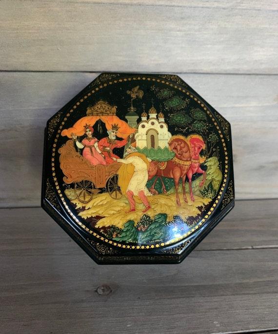 Russian Lacquer Box, Tale of the Golden Cockerel f