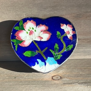 Cloisonné Heart Box