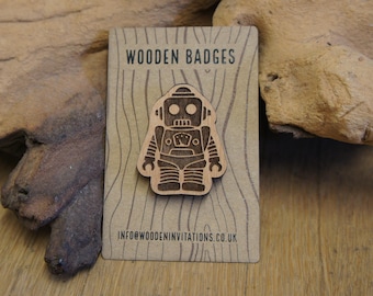 Wooden Retro Robot Badge- wooden pin, wooden brooch, sustainable alderwood badge, laser engraved wooden badge, brooch, eco friendly