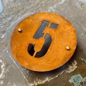Número de casa redondo de acero Corten, número de casa de acero oxidado, letreros y números de casa de metal, número de casa de acero desgastado, regalo de inauguración de la casa