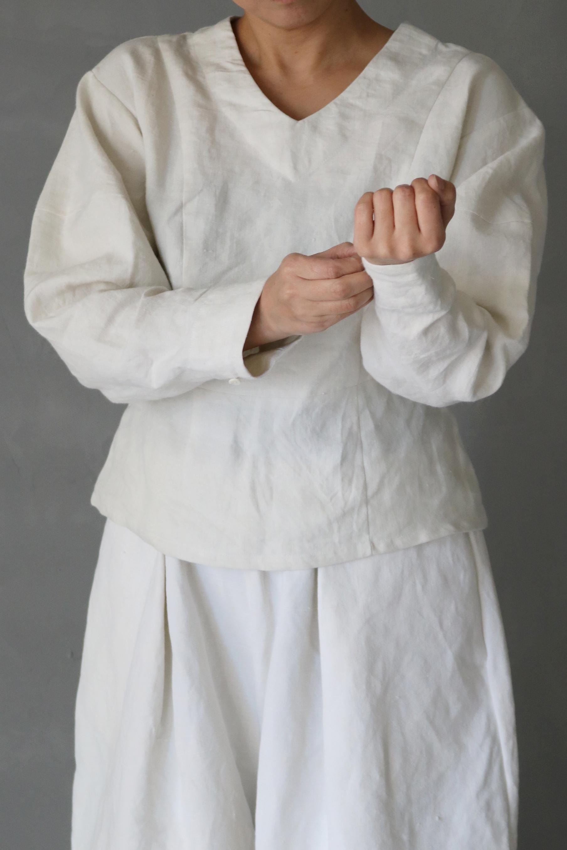 Sasaki-chiho/french Antique Linen White Shirt/long Sleeves/v