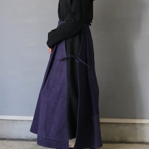 SASAKI-CHIHO/Japanese antique cotton purple apron-skirt/Japan/Japanese antique kimono/remade/remake/apron/226 image 2