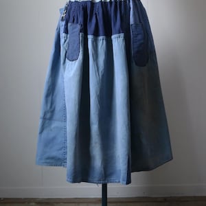 Vintage Patchwork Farmer Skirt – Volume Cotton Skirt with Authentic Wear/hand stitched/vintage fabrics/blue/remake/workwear/326