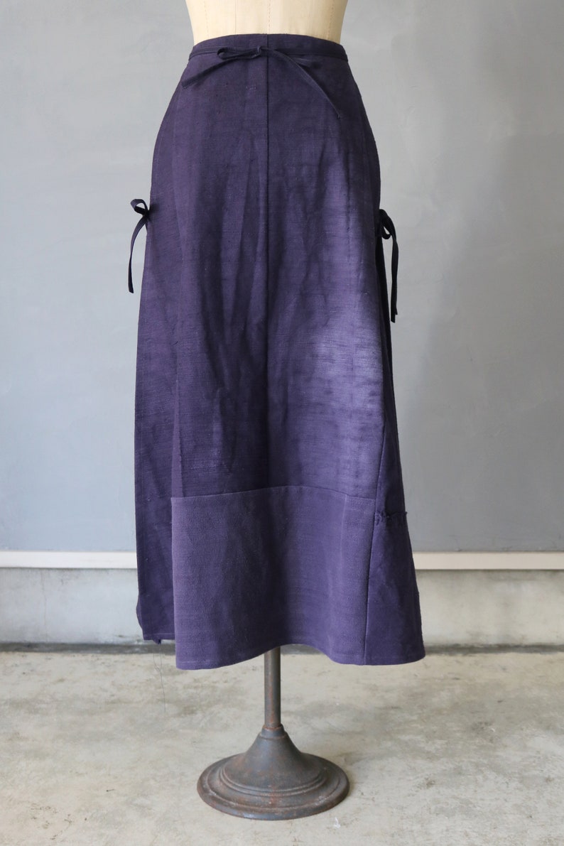 SASAKI-CHIHO/Japanese antique cotton purple apron-skirt/Japan/Japanese antique kimono/remade/remake/apron/226 image 9