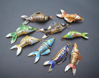 スペイン製【アンティーク魚飾金属盤】vergngene AUKtion19К Vintage 18k Yellow Gold Enamel Fish Pendant (AU54) - Etsy