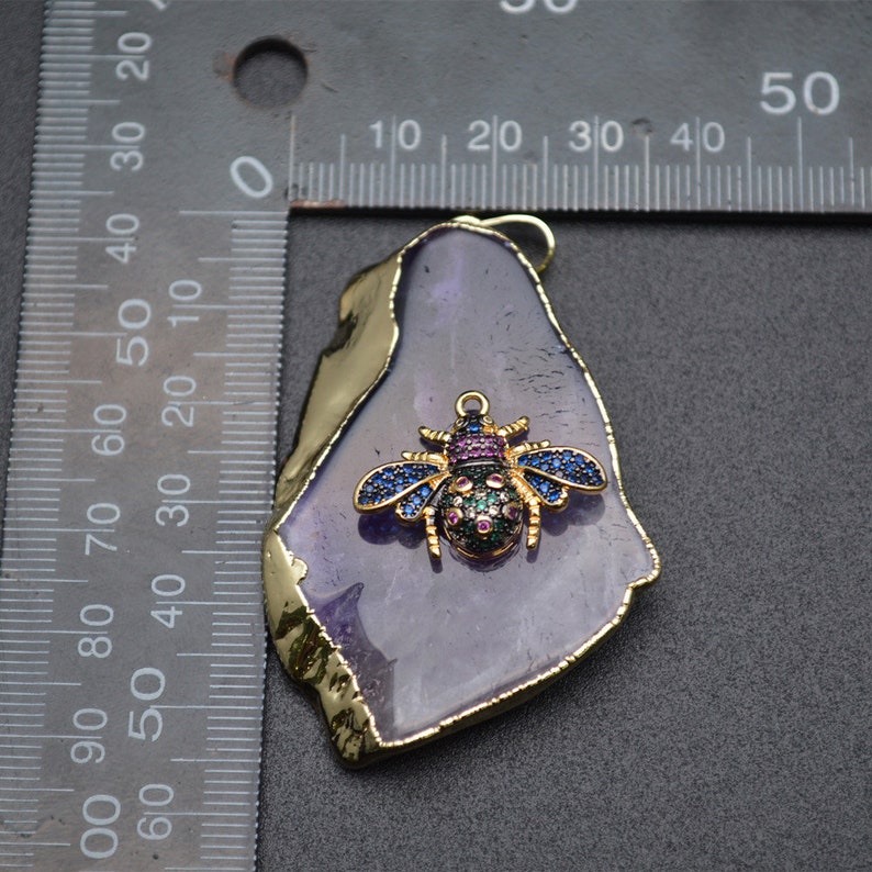 Luxurious CZ Beads Cute Bees Setting on Gold plating Natural Amethyst Slab Stone Pendant