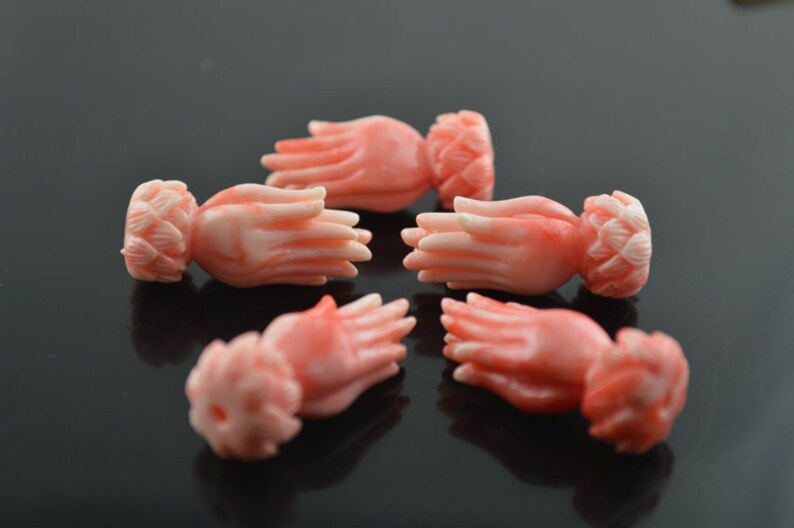 10pc New design 12x30mm Pink color Buddha Hand Lotus Carved Resin Loose Beads Fit DIY Jewelry Making Supplies