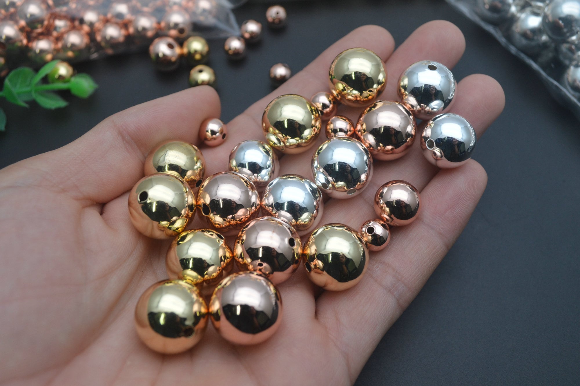 30 Perline Intermedie In Ottone 4mm - Foro 2mm, Per Bracciali, Collane E Artigianato Fai Da Te - Foto 2