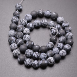 Matte Surface Natural Black and White Snow Flake Stone Round Loose Beads