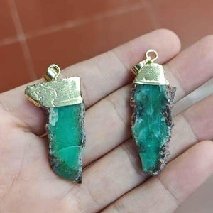 1pc Natural Green Australia Jade Freeform Stone Slice Pendant