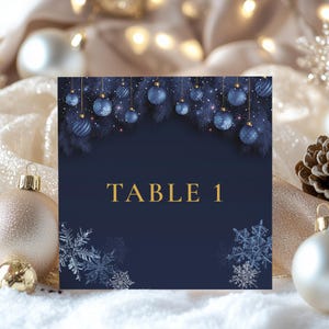 Números de mesa para Navidad, nombres de mesas para bodas de invierno, números de mesa en azul marino y dorado