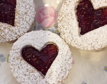 Raspberry-Almond Linzer Cookies (12)