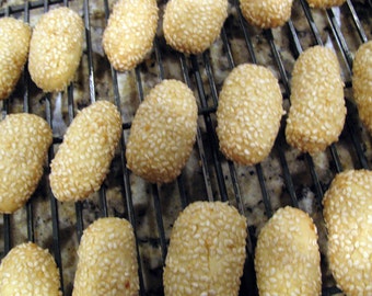Sesame Seed Cookies (Biscotti Regina)