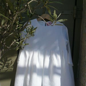 WHITE LINEN SCHOOL