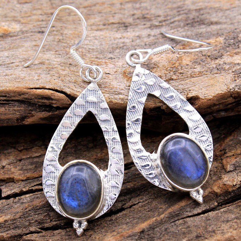 sve2822 Labradorite Oval Shape Gemstone Earrings For Christmas Gift 925 Sterling Silver Designer Handmade Earrings Jewelry Length 1.75