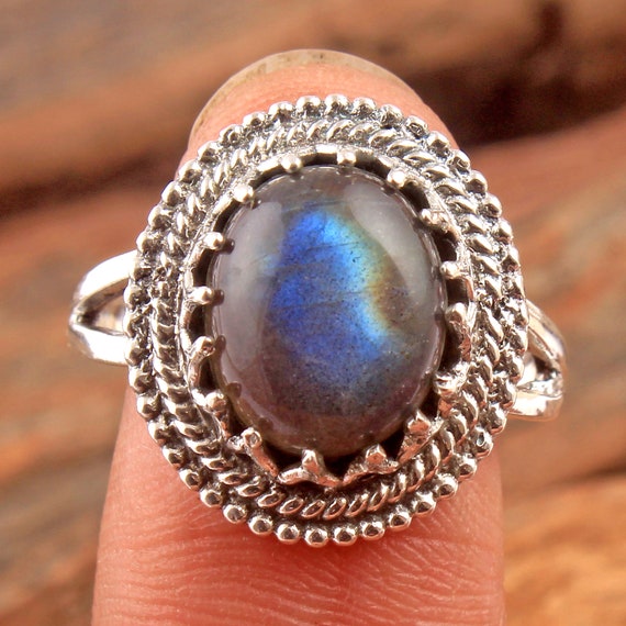 925 Silver Ring, Labradorite Ring, Designer Ring, Oval Ring, Prong Setting Ring, Gemstone Ring, Christmas Gift Size 7.5 - Etsy 925 Silver Ring, Labradorite Ring, Designer Ring, Oval Ring, Prong Setting Ring, Gemstone Ring, Christmas Gift Size 7.5 - Etsy