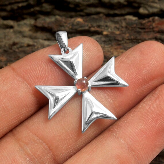 ガボラトリー Maltese Cross Chiseled Pendant PENDANT MALTESE CROSS