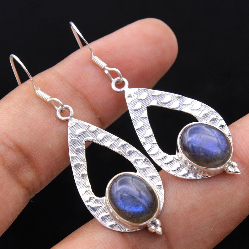 sve2822 Labradorite Oval Shape Gemstone Earrings For Christmas Gift 925 Sterling Silver Designer Handmade Earrings Jewelry Length 1.75