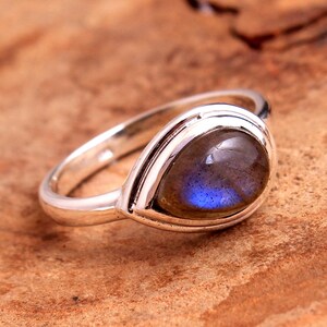 Labradorite Ring, 925 Sterling Silver, Bohemian Ring, Statement Ring, Party Wear Ring, Engagement Ring
