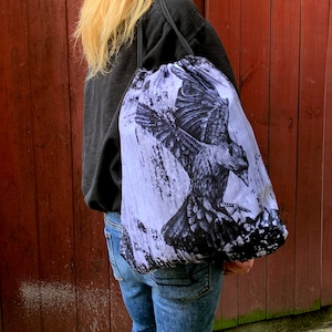 Extend and Depress Drawstring Bag - crow, raven, backpack