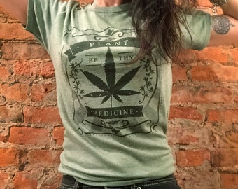 Plant Medicine Unisex T-shirt - vintage, cannabis, hennep, kruidengeneeskunde