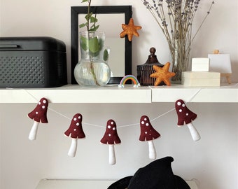 Handmade Felt Toadstool Garland – Halloween Nursery Decor