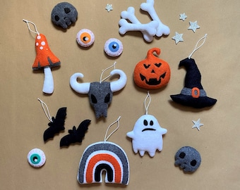 Felt Halloween Hanging Ornaments – Handmade Bat, Ghost, Pumpkin Set