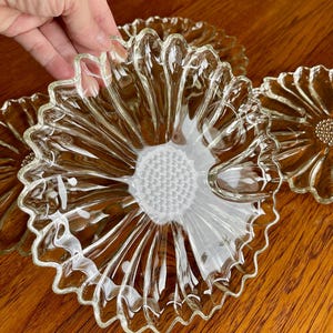 Vintage Glass Sunflower Plates, Set of Four, Retro Luncheon Dining Ware