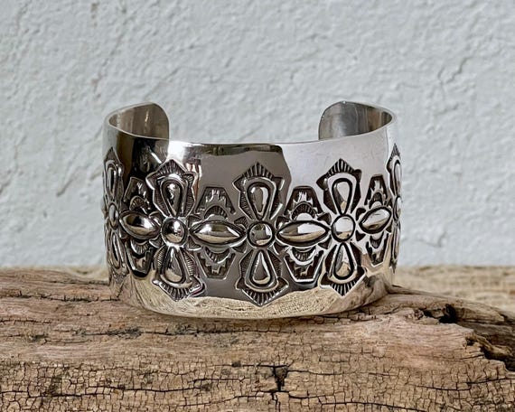 Al Monte Native American Navajo Sterling Silver & 14k Gold Hoop Earrings Signed Al Monte Native American Navajo Sterling Silver & 14k Gold Hoop Earrings Signed