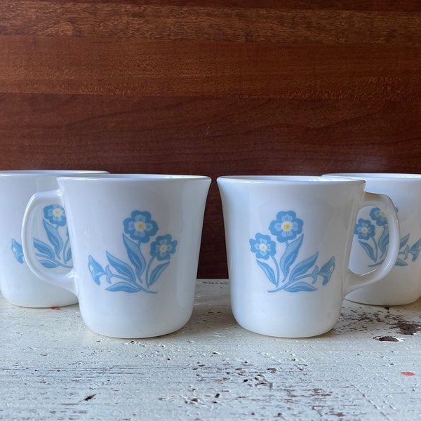Corning Ware Coffee Cups, Set of Four Mugs, Cornsilk Pattern, Retro Dishes