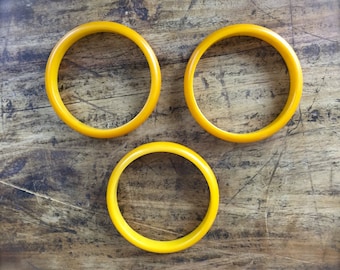 Bakelite Senf Gelb Armreifen Armbänder, Dreier Set