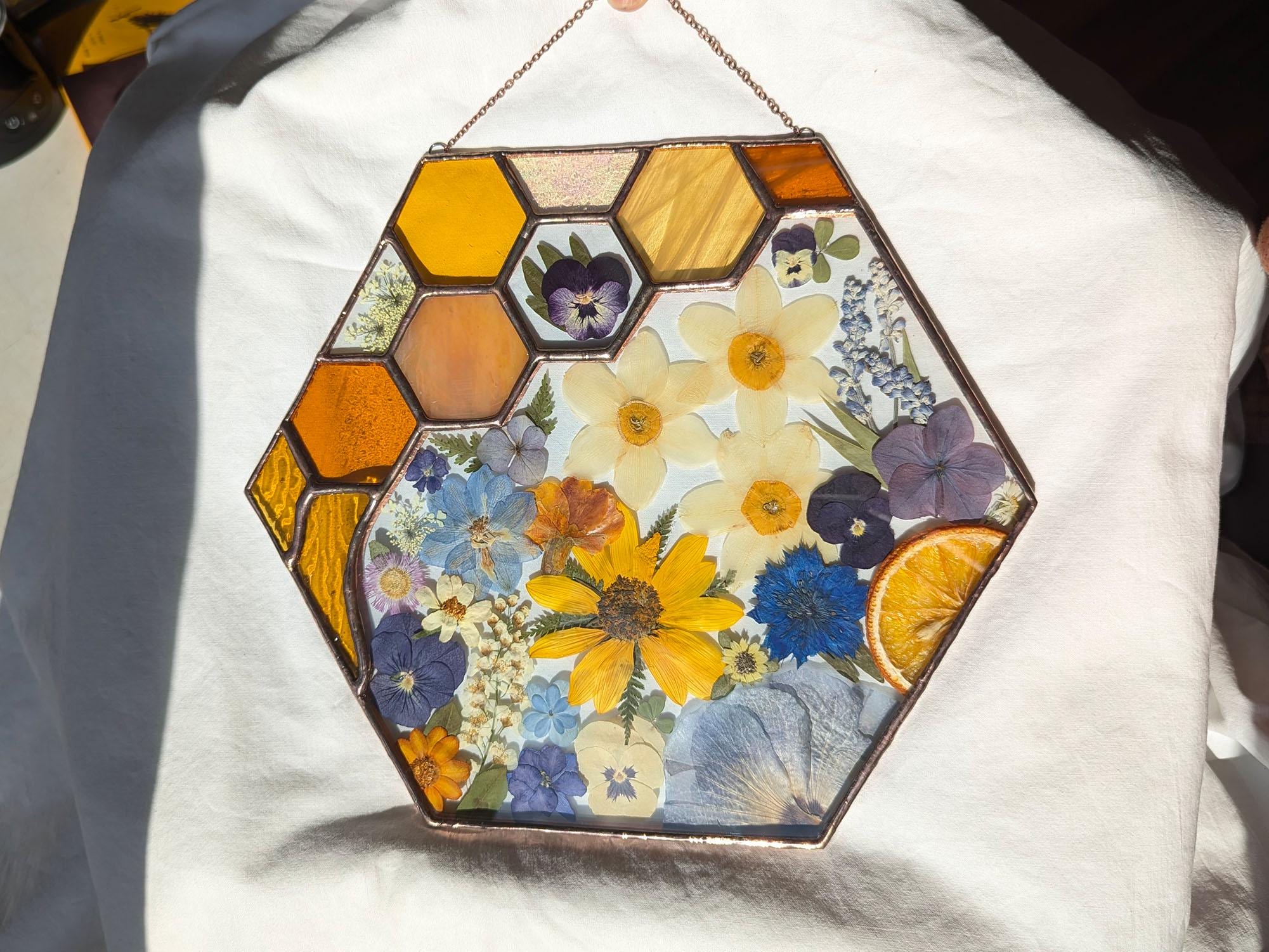 Large Honeycomb Suncatcher with Pressed Flowers, Honeycomb Stained Glass, Honey Stained Glass