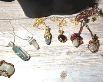 Wire weaved mini pendant Gemstone necklaces