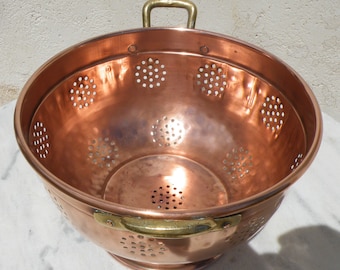 Antique Large French Copper Colander, Sieve, Strainer, Tamis, Passoire On Fixed Stand . Brass Handles.  Diameter  10"/25.4cm,  1.98lb/0.90kg