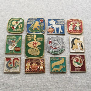 Vintage Cartoon Characters Pins, 80s Pins, Fairy Tale Pins, 80s Pinbacks, 80s Decoration, 80s Party Favors, Old School Pins, 80