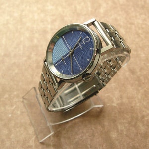 Pobeda Vintage USSR Mechanical Watch: Serviced Mens Wristwatch
