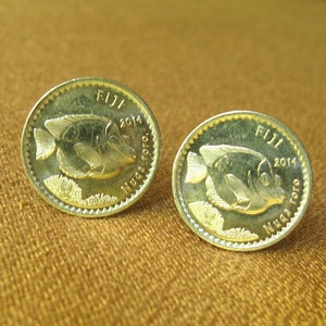 Handmade Fiji Coin Cufflinks: Collectible Coin Jewelry