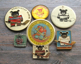 Pins vintage del Campeonato de Hockey de Moscú de 1973, mascota del oso