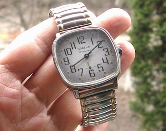Vintage Pobeda Mechanical Watch: Serviced USSR Mens Wristwatch