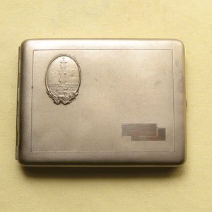Custodia per sigarette d'epoca, regali per fumatori, custodia Art Nouveau, Men Cave Décor, Steampunk Ispirato, Dispenser sigarette, Old Metal Box