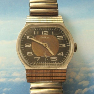 Vintage Pobeda USSR Watch: Serviced Mechanical Mens Wristwatch