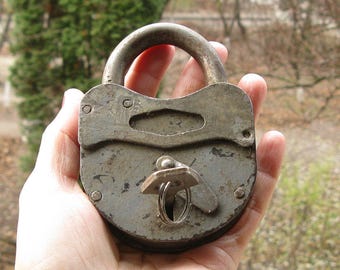 Antique Padlock, Wedding Lock, Love Lock and Key, Retro Lock, Collectible Lock, Collectible Lock, Rustic Barn Decor, Farmhouse Decor