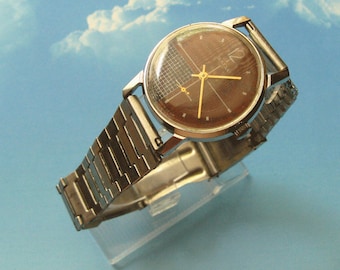 Vintage Pobeda USSR Watch: Serviced Mechanical Wristwatch